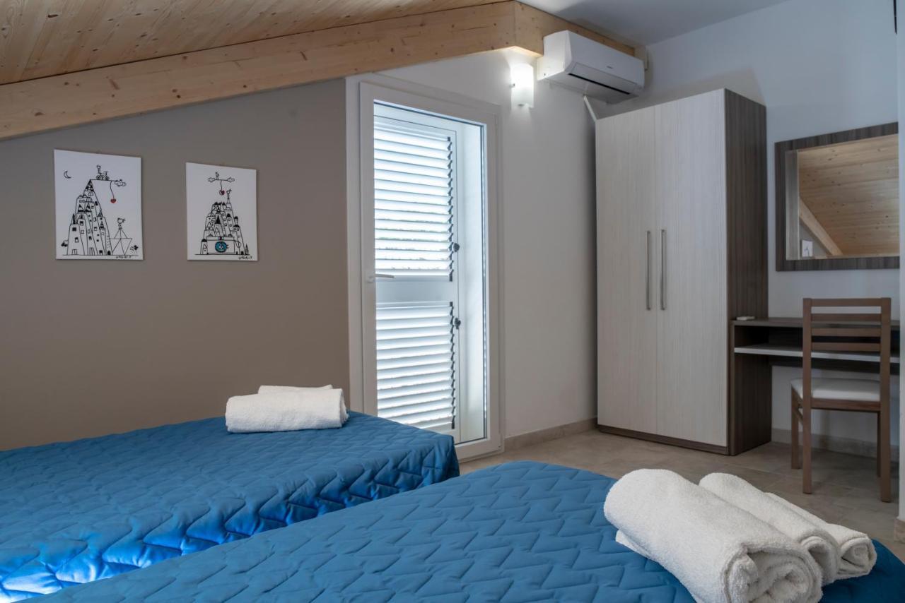 La Plata Hotel - Con Piscina Riccione Eksteriør billede